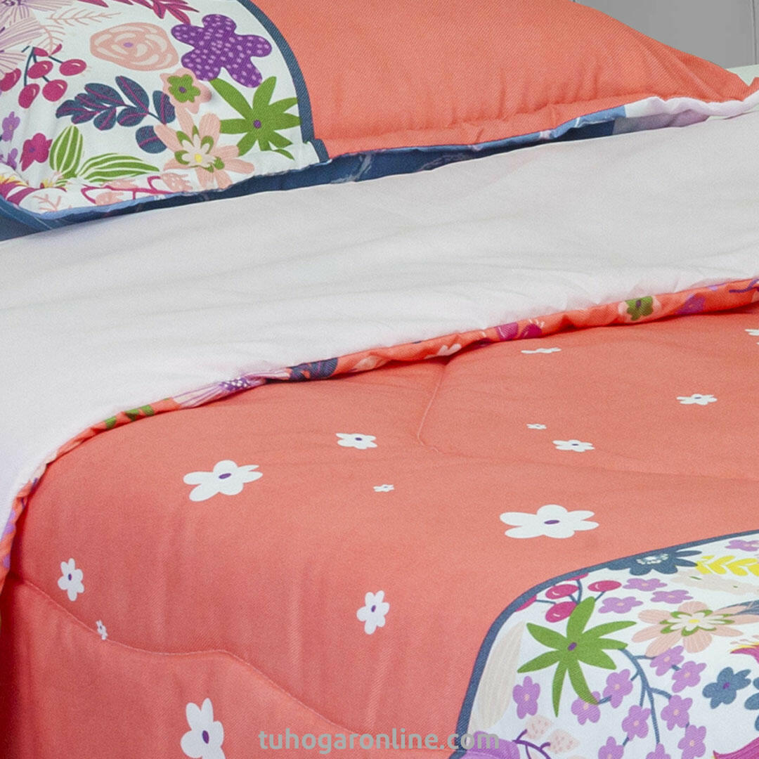 Cubrelecho Super Acolchado Cama Sencilla Rosas De Colores En Franja Blancas Y Salmón, Corazones Entrelazados Fondo Azul