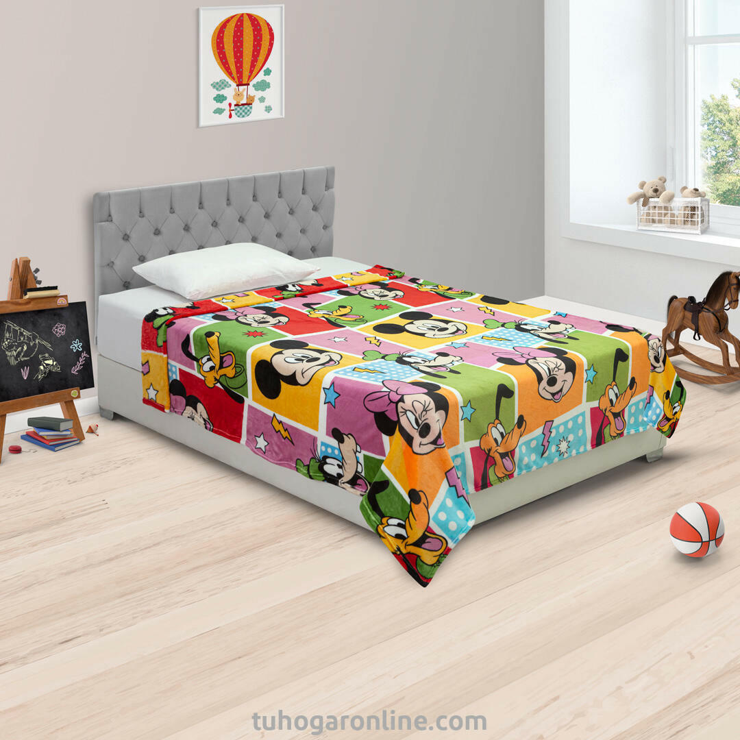 Cobija Infantil Piel De Durazno Disney Mickey Y Sus Amigos Multicolor Estampados Animados