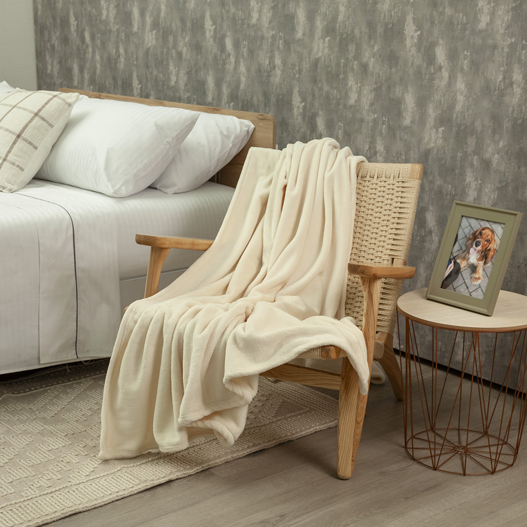 Cobija Piel De Durazno Beige Minimalista