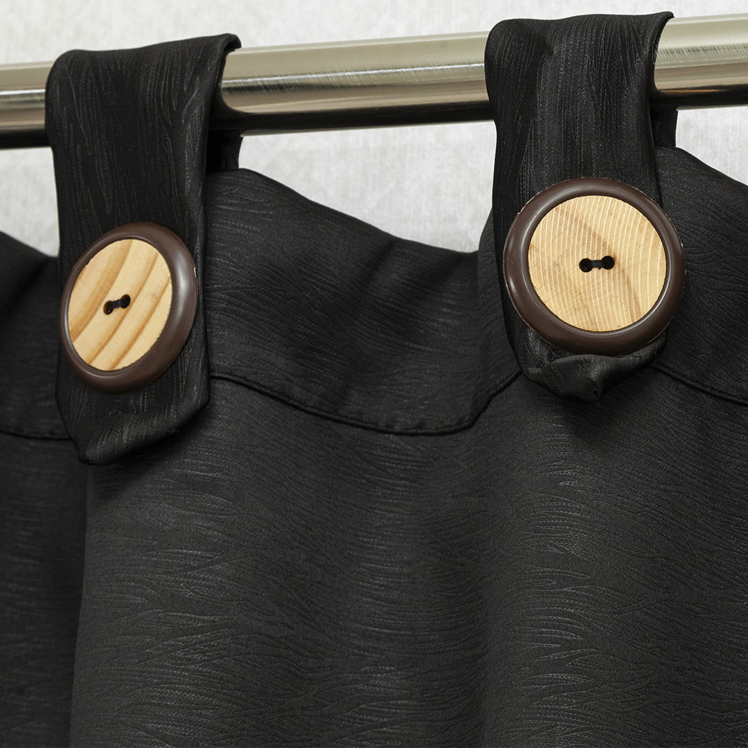 Cortina Black Out Anti-Luz Baltica Boton Negra Aislantes