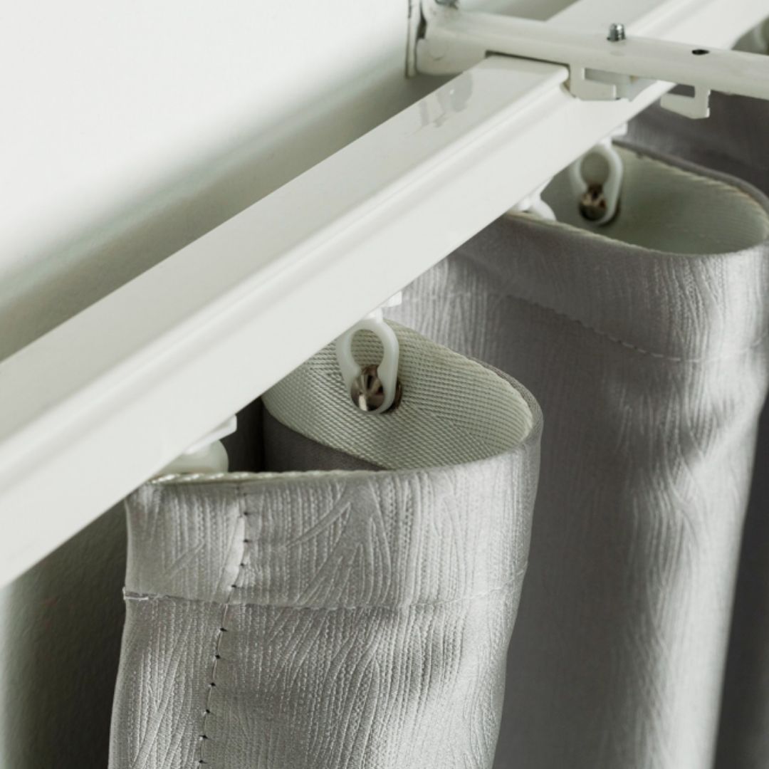 Cortinero De Riel Ajustable