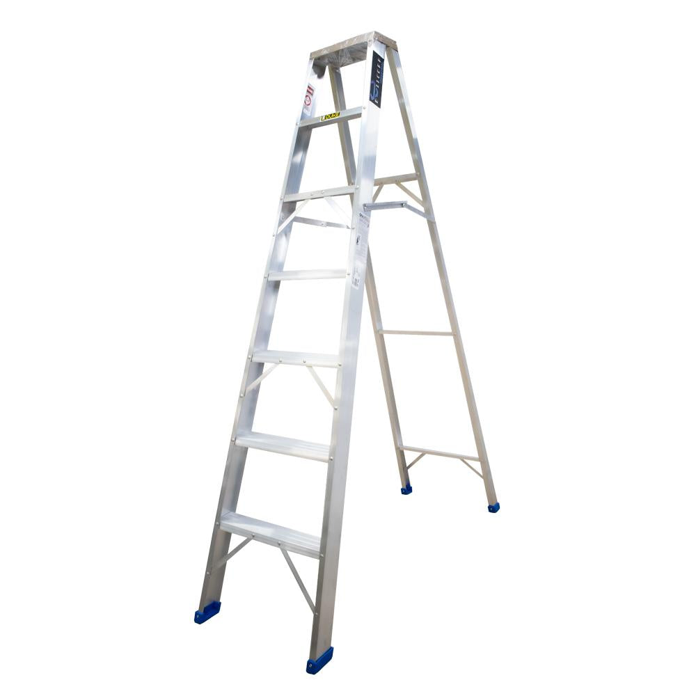 Escalera De Aluminio 6 Peldano 7 Pasos T1 Industrial Cap 180 Kilos Uduke Con Plataforma  Ht1316N