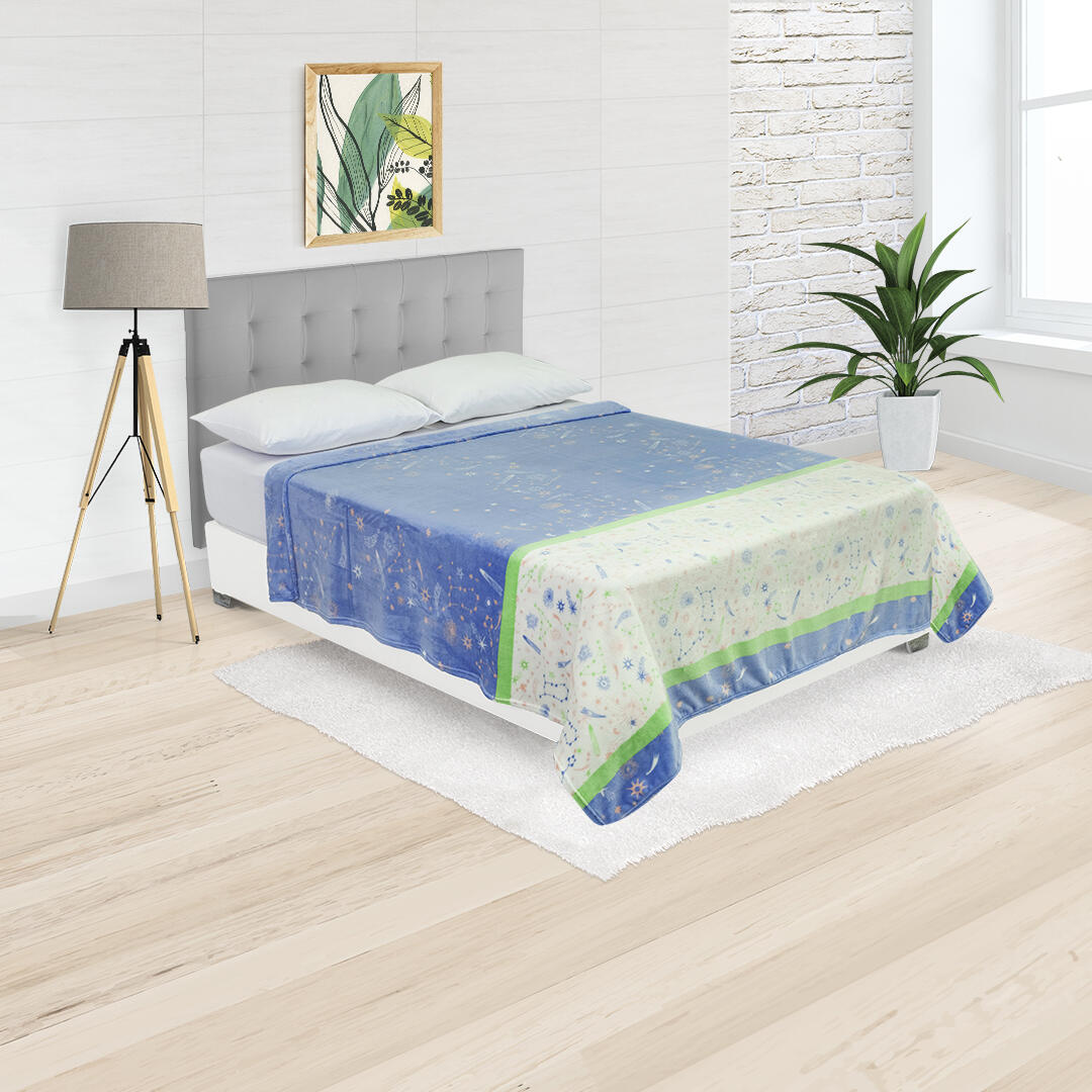 Cobija Piel De Durazno Azul Franja Blanca Con Linea Verde Suave