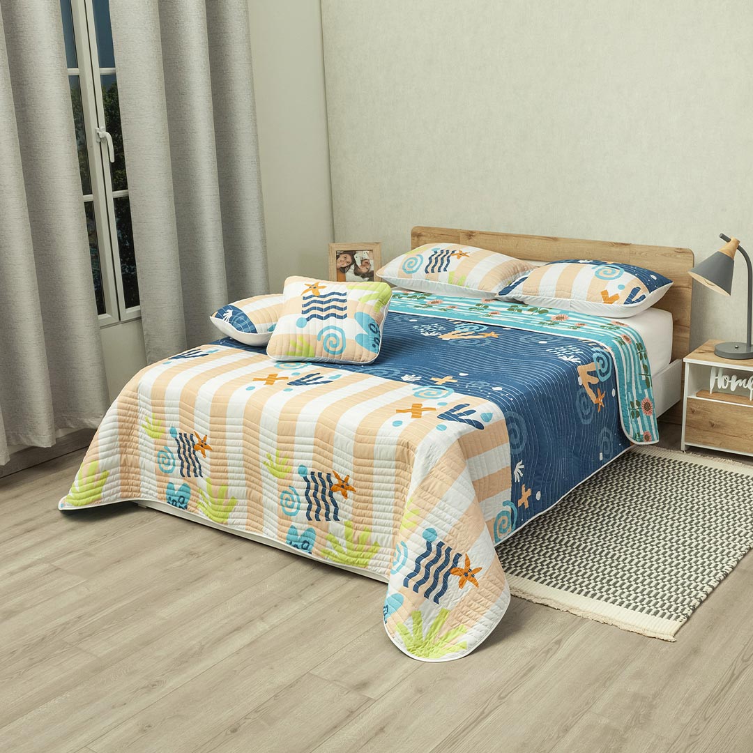 Cubrelecho Estampado Prensado Doble Faz Verano Eterno Azul