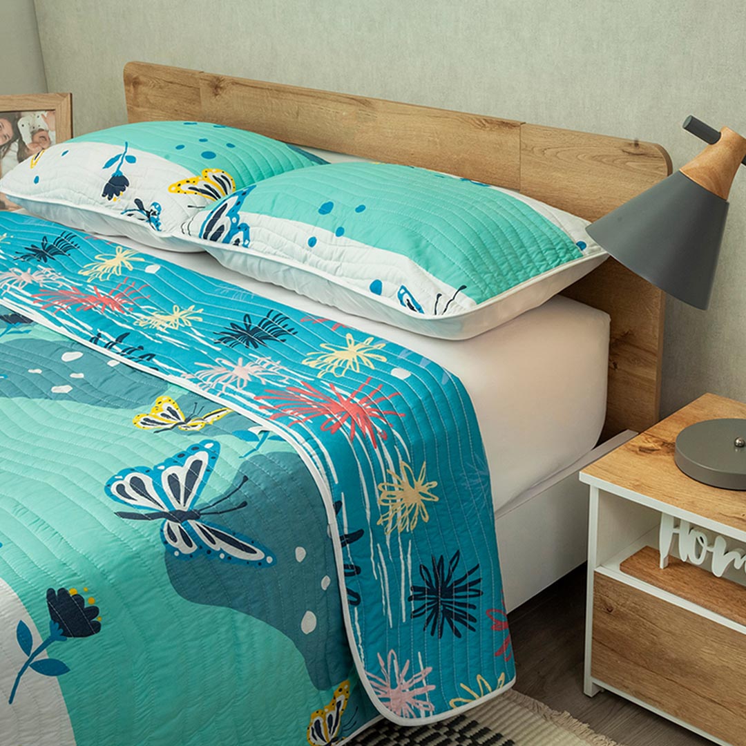 Cubrelecho Estampado Prensado Doble Faz  Líneas Encantadas Azul