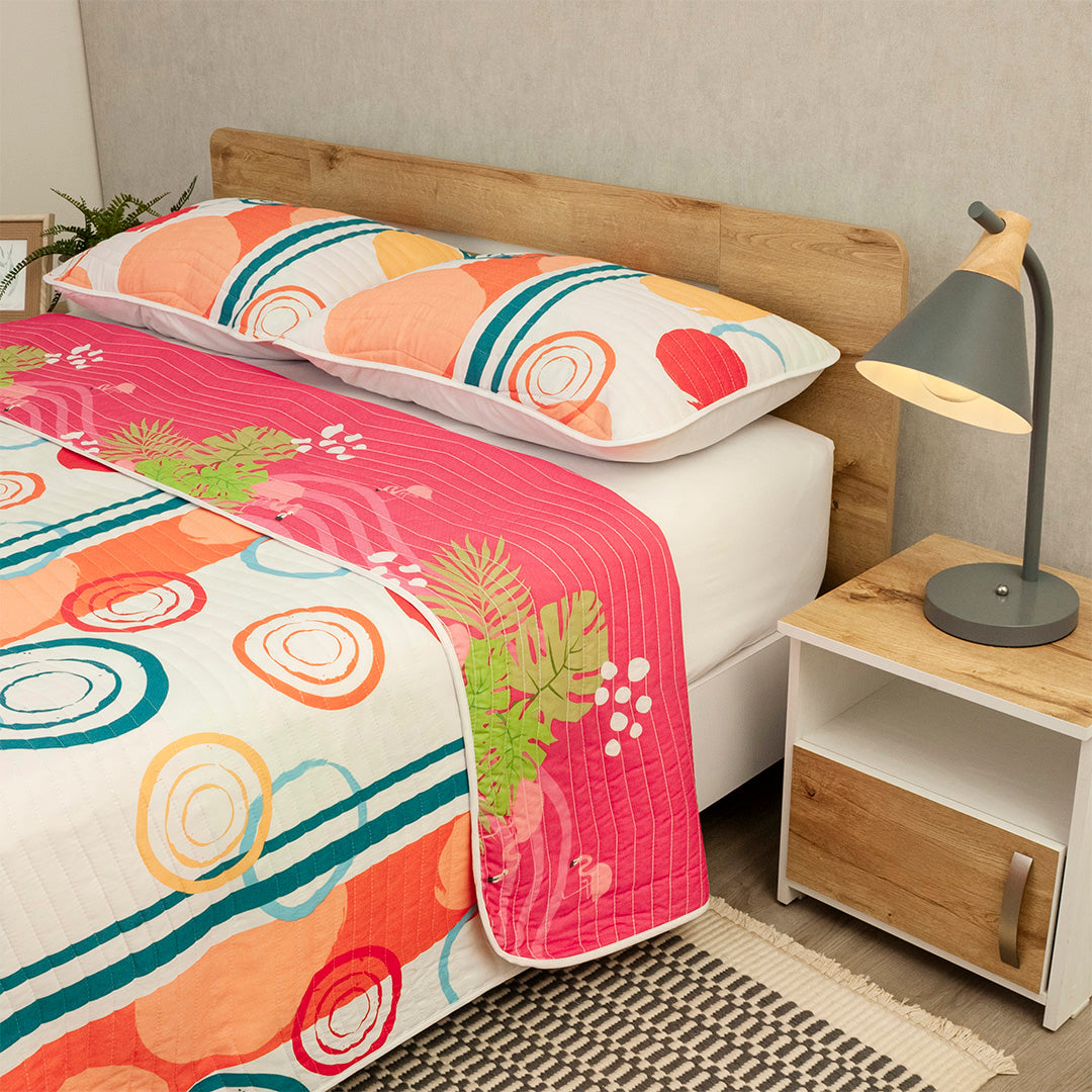 Cubrelecho Estampado Prensado Doble Faz Carnaval En Salmon