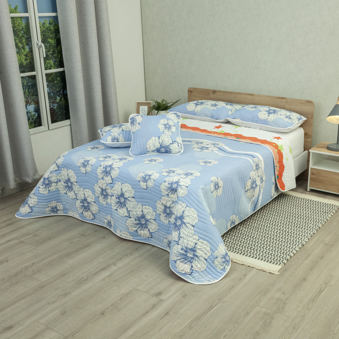 Cubrelecho Estampado Prensado Doble Faz Ecos De Cielo Y Jardín