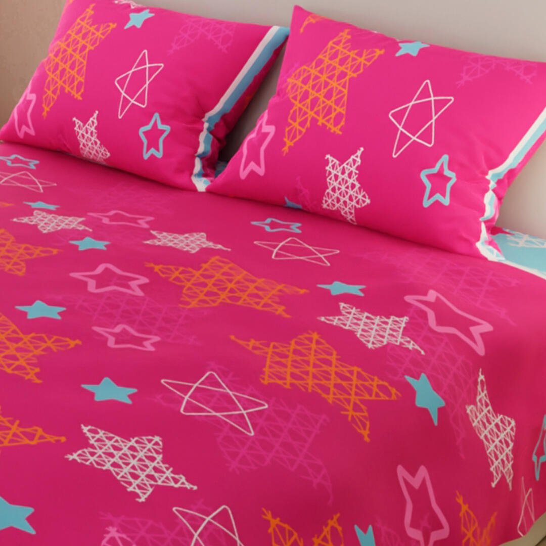 Juego De Sabanas Con Cortinas Estrellas Fondo Fucsia Con Azul Celeste