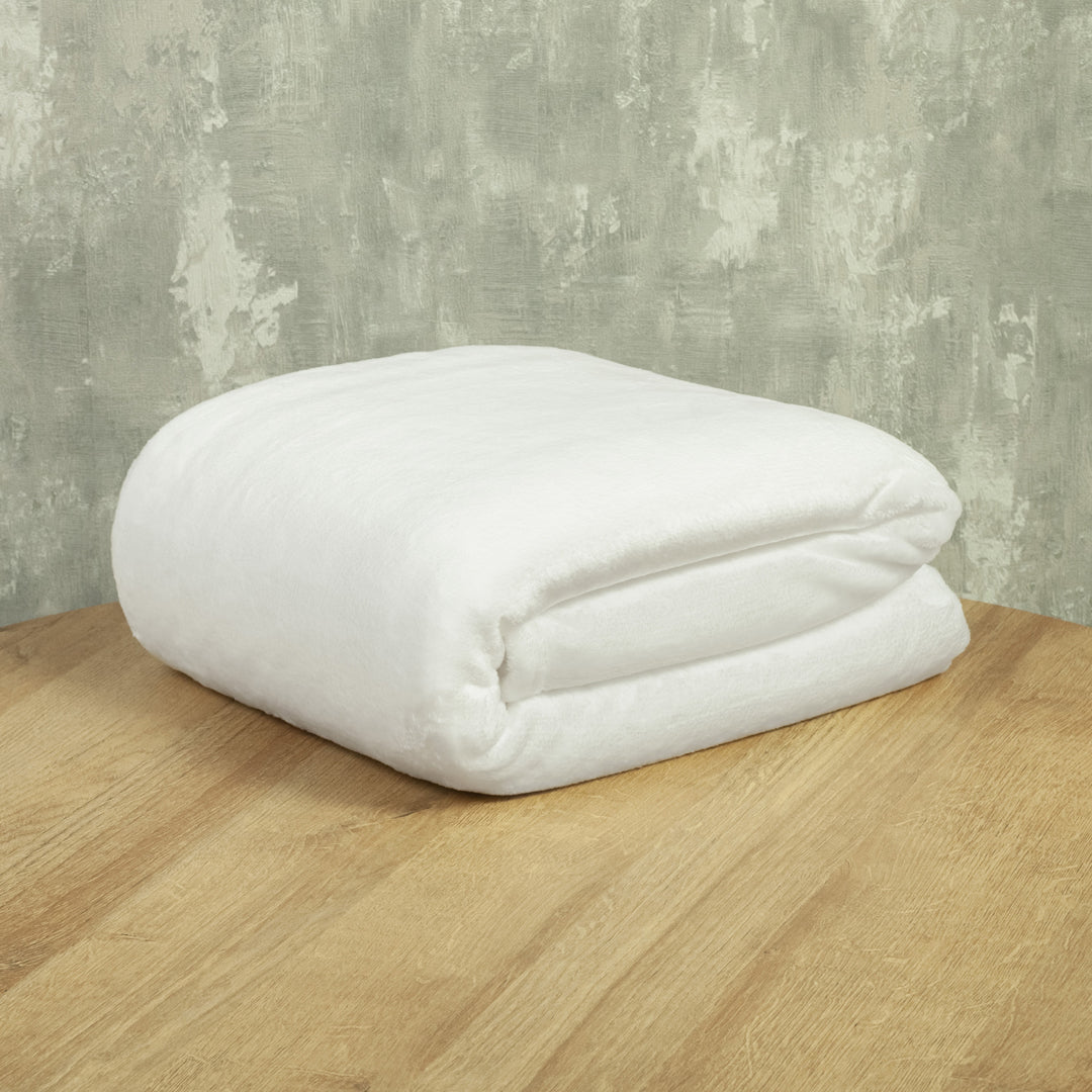 Cobija Piel Durazno Soft Blanco