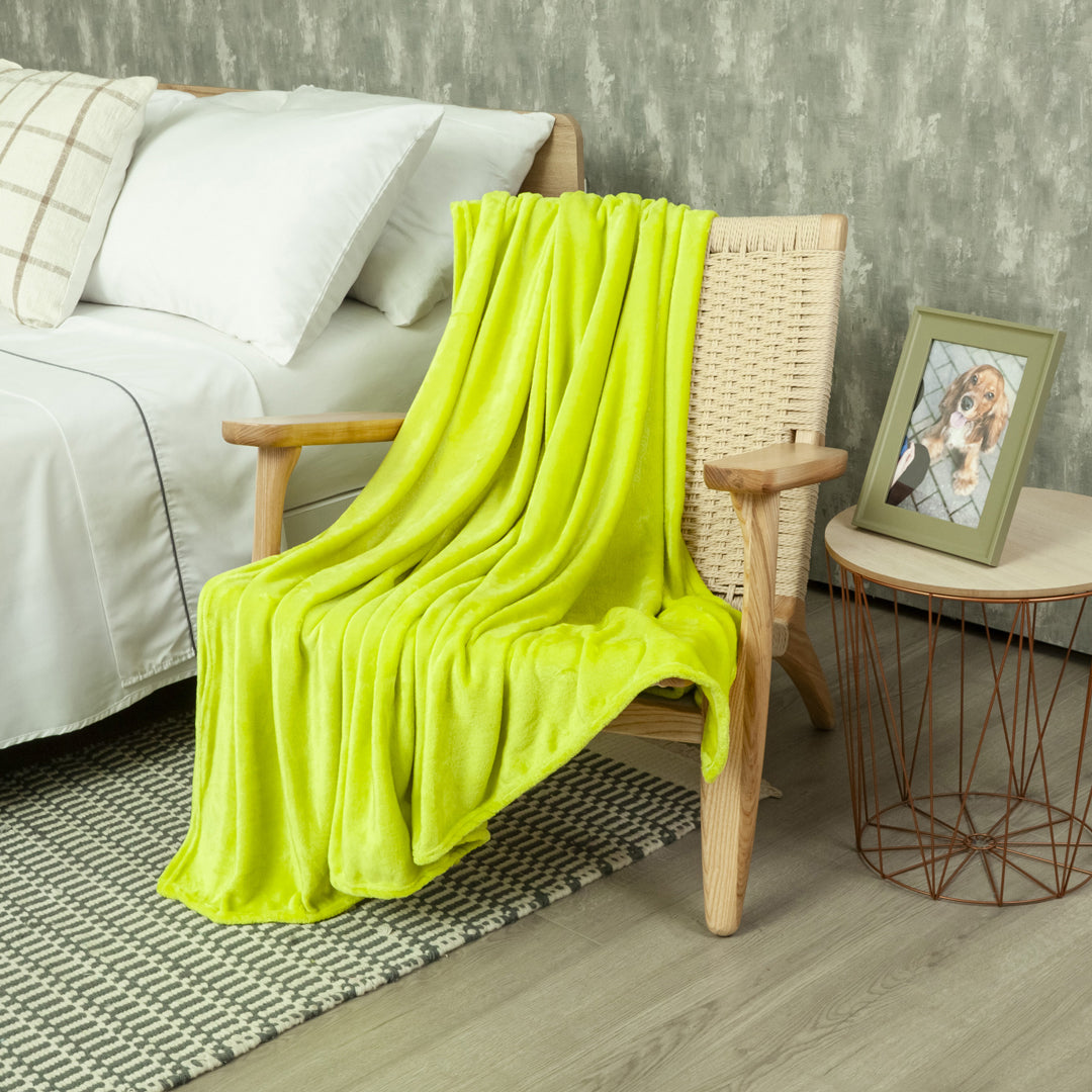 Cobija Piel Durazno Soft Verde Lima