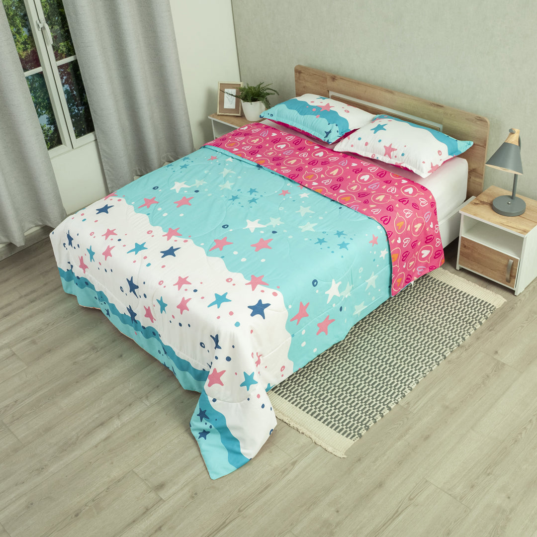 Cubrelecho Semiacolchado Doble Faz Universo Turquesa