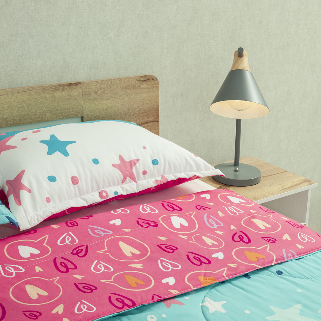 Cubrelecho Semiacolchado Doble Faz Universo Turquesa