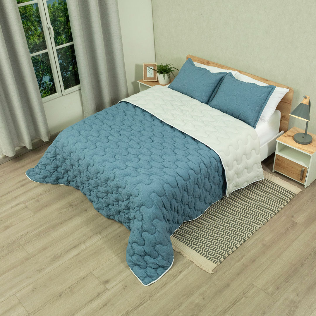 Cubrelecho Flora Azul - Blanco