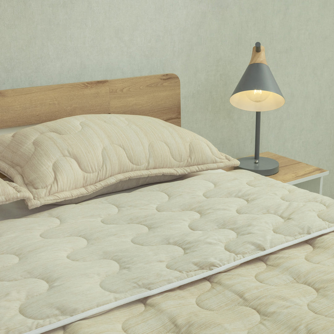 Cubrelecho Superacolchado Equilibrio Beige