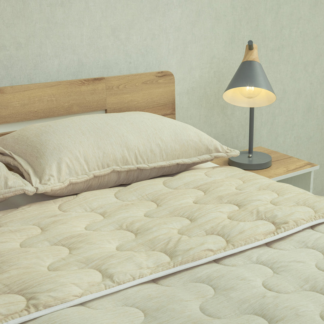 Cubrelecho Superacolchado Equilibrio Beige