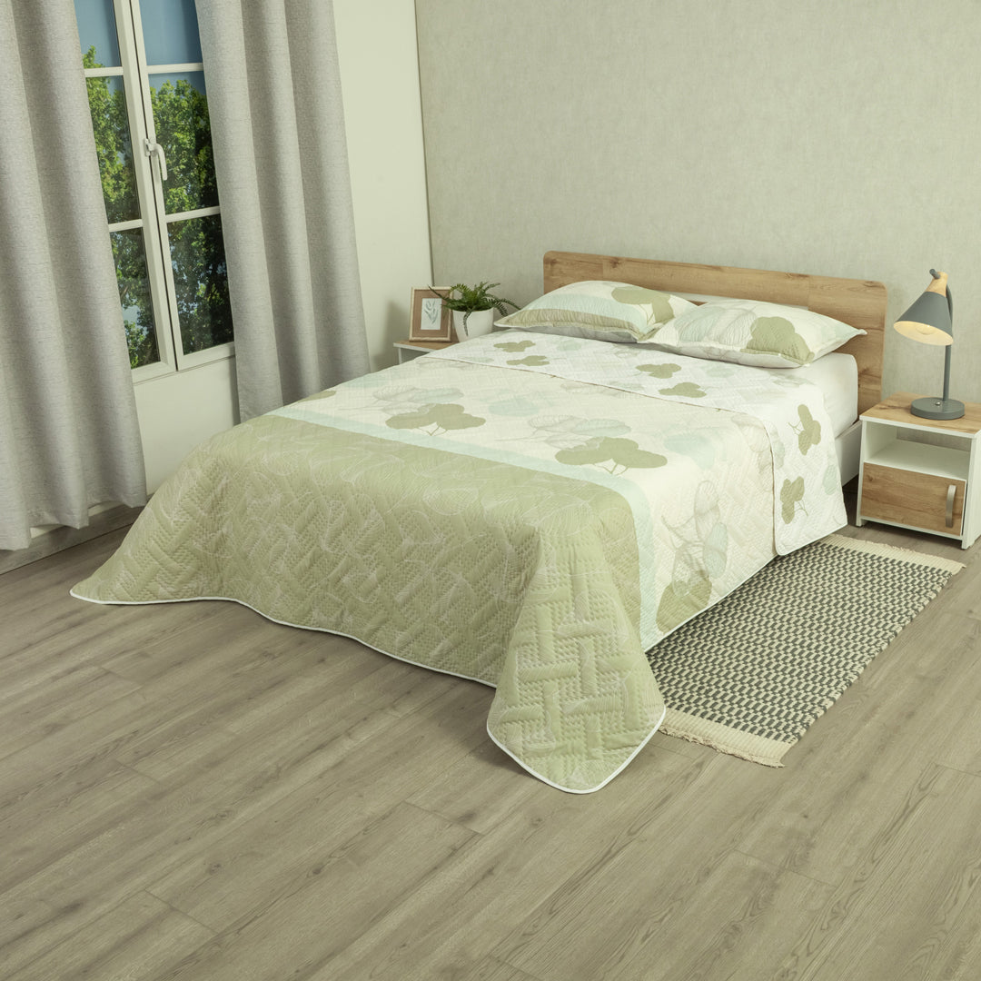 Cubrelecho Termosellado Doble Faz Style Bosque Sereno