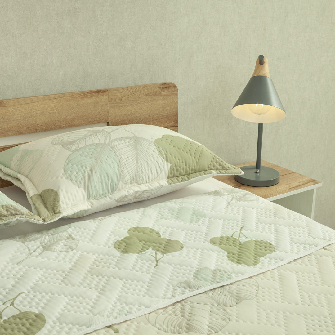 Cubrelecho Termosellado Doble Faz Style Bosque Sereno