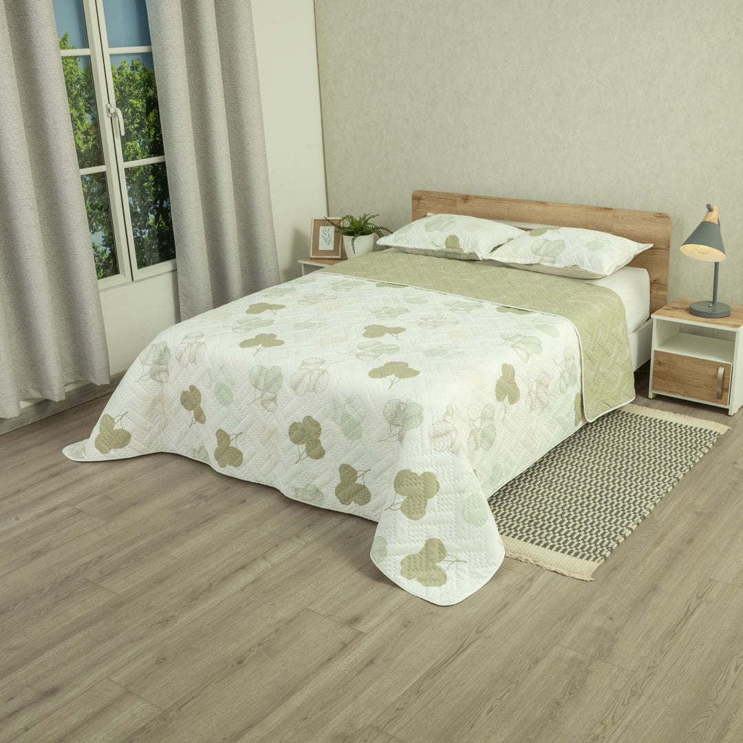 Cubrelecho Termosellado Doble Faz Style Bosque Sereno