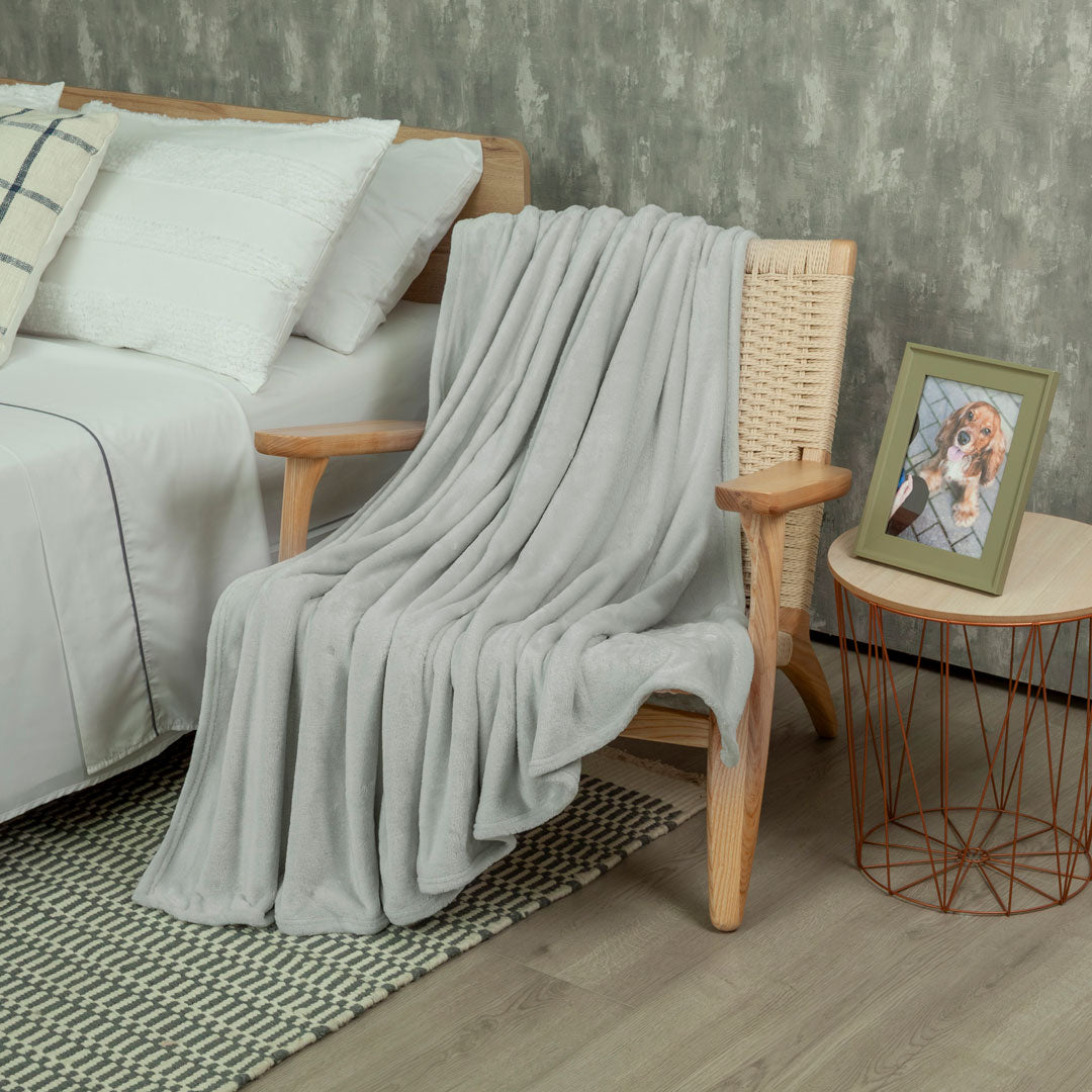 Cobija Piel De Durazno Gris