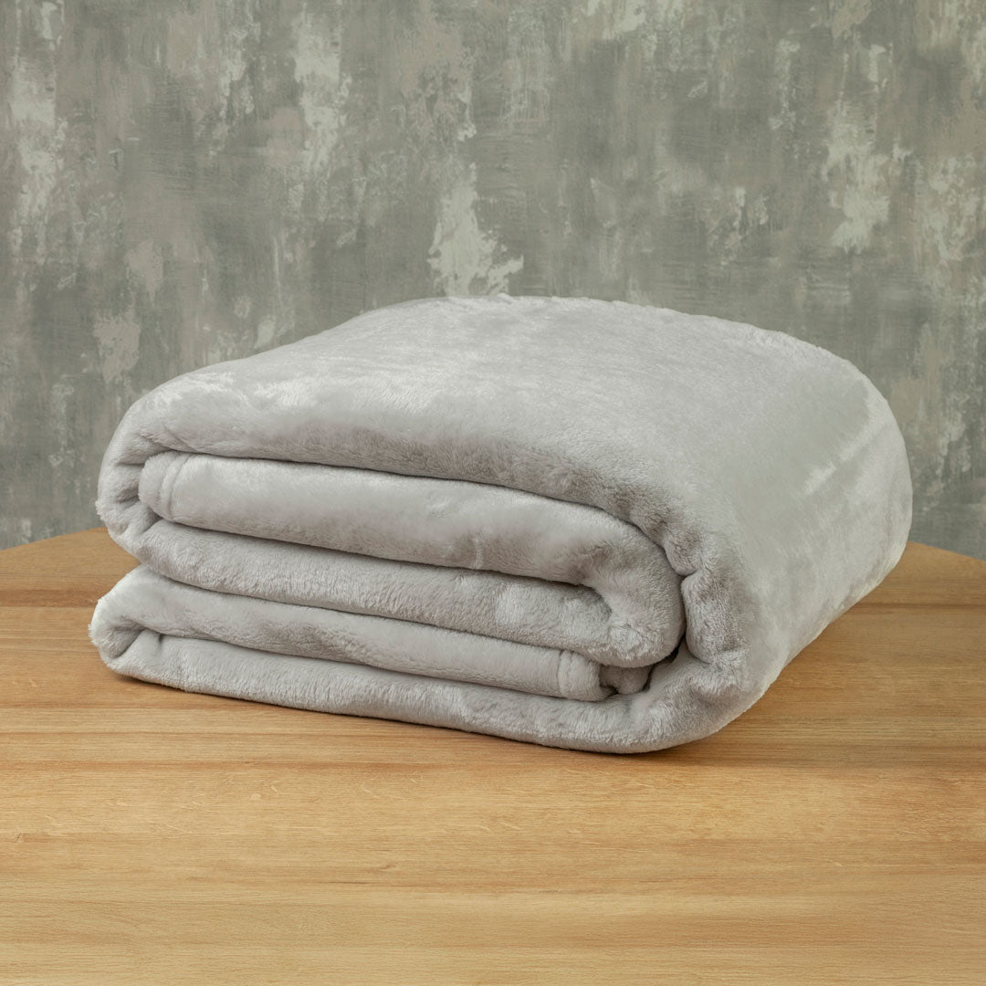 Cobija Piel De Durazno Gris