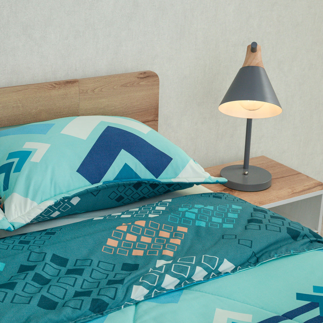 Cubrelecho Semiacolchado Doble Faz  Esencia Acua