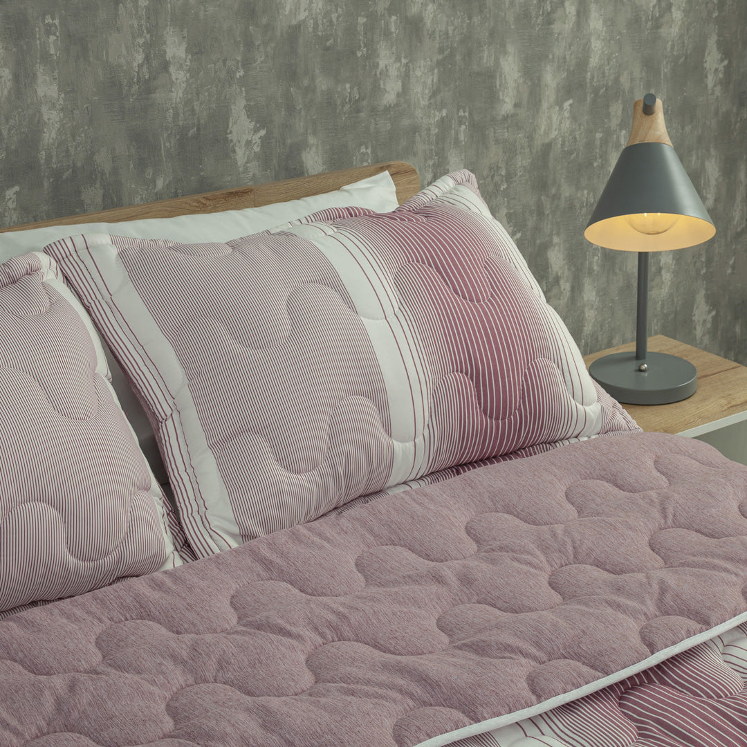 Cubrelecho Superacolchado Equilibrio Líneas Mora Confortable