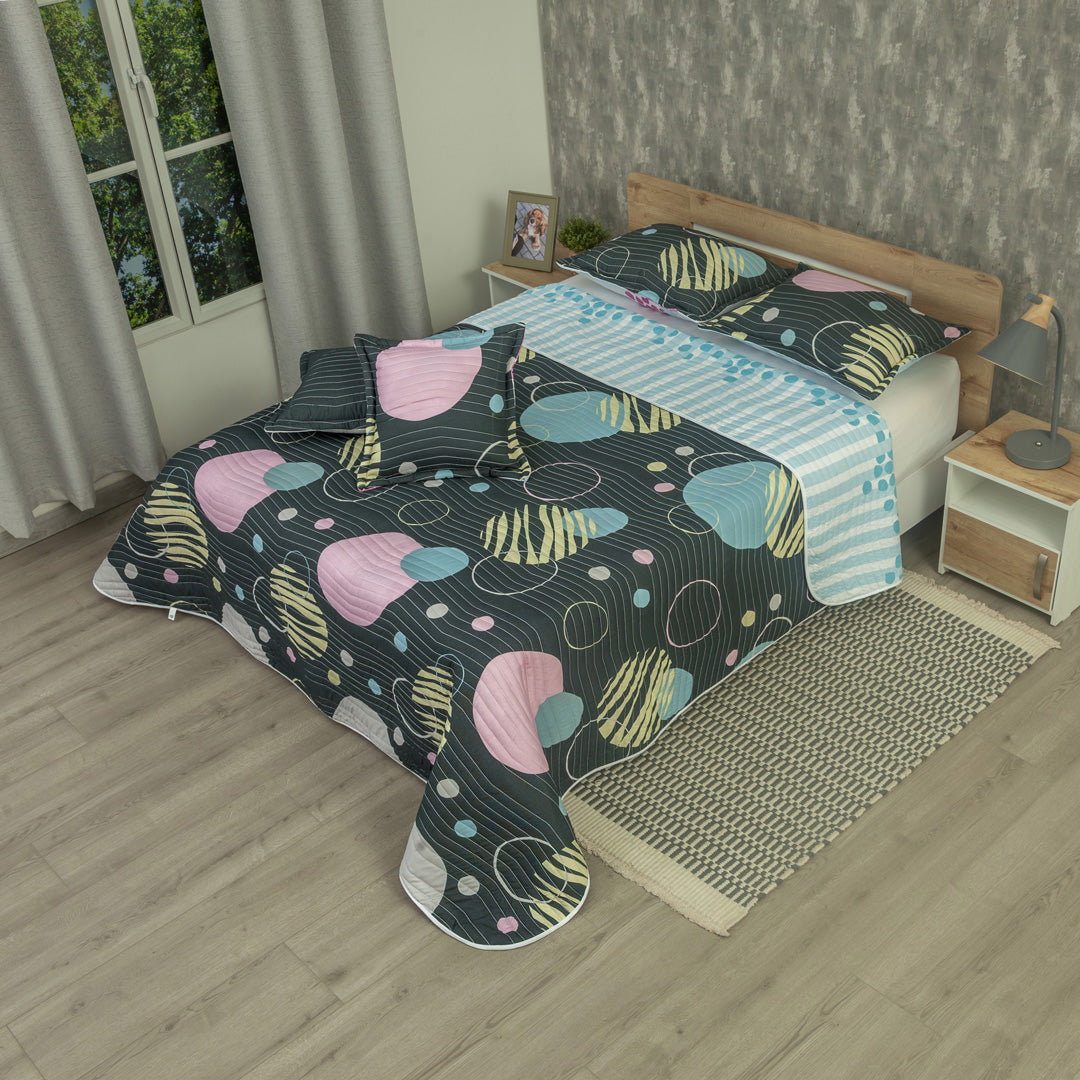 Cubrelecho Estampado Prensado Doble Faz Petalias En Azul