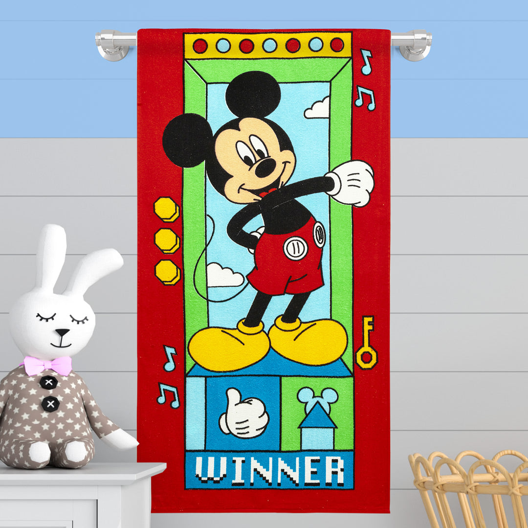 Toalla Infantil 320 Gramos Mickey Winner