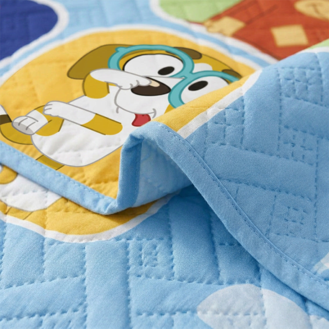 Cubrelecho Termosellado Bluey Amigos