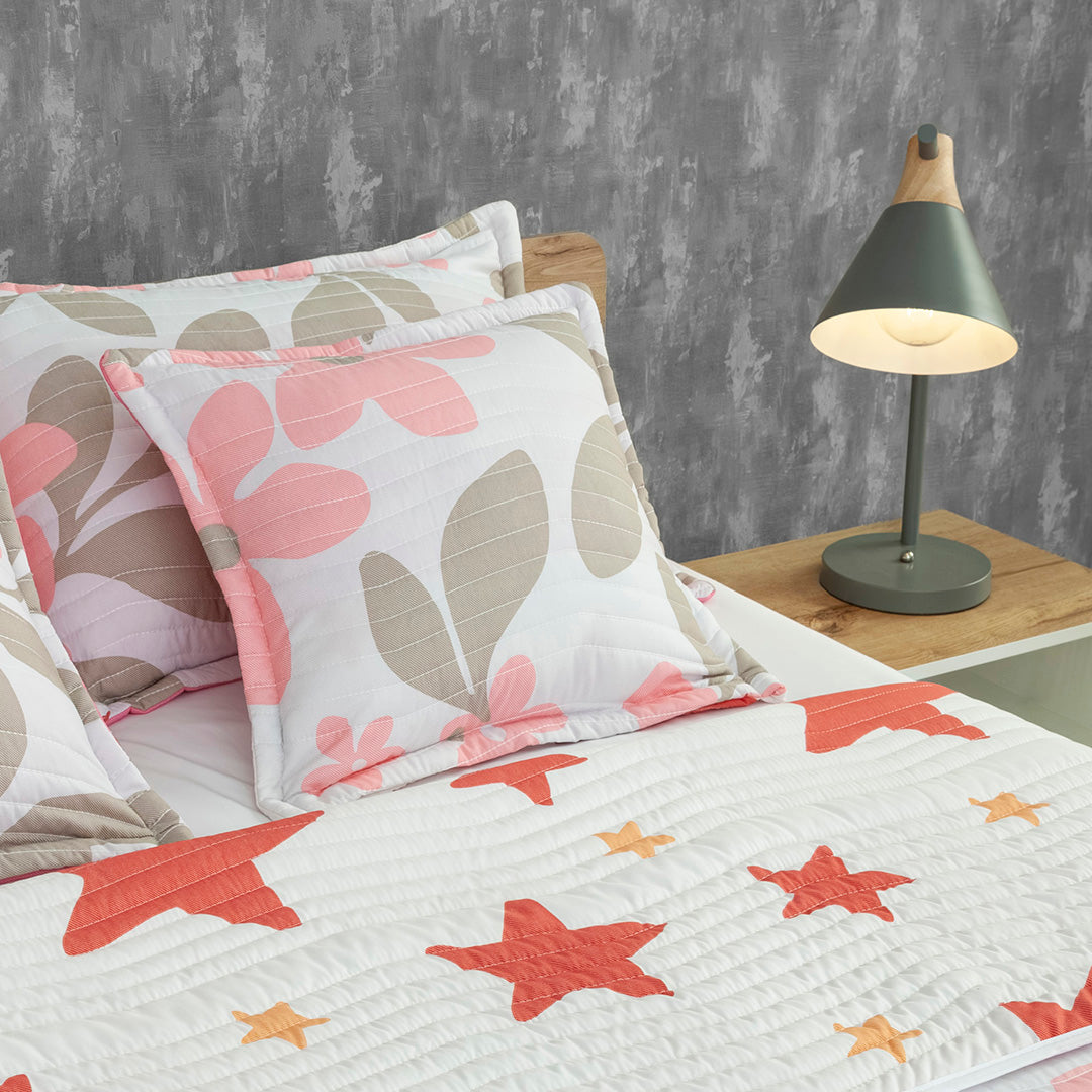 Cubrelecho Estampado Prensado Doble Faz  Starry Rose