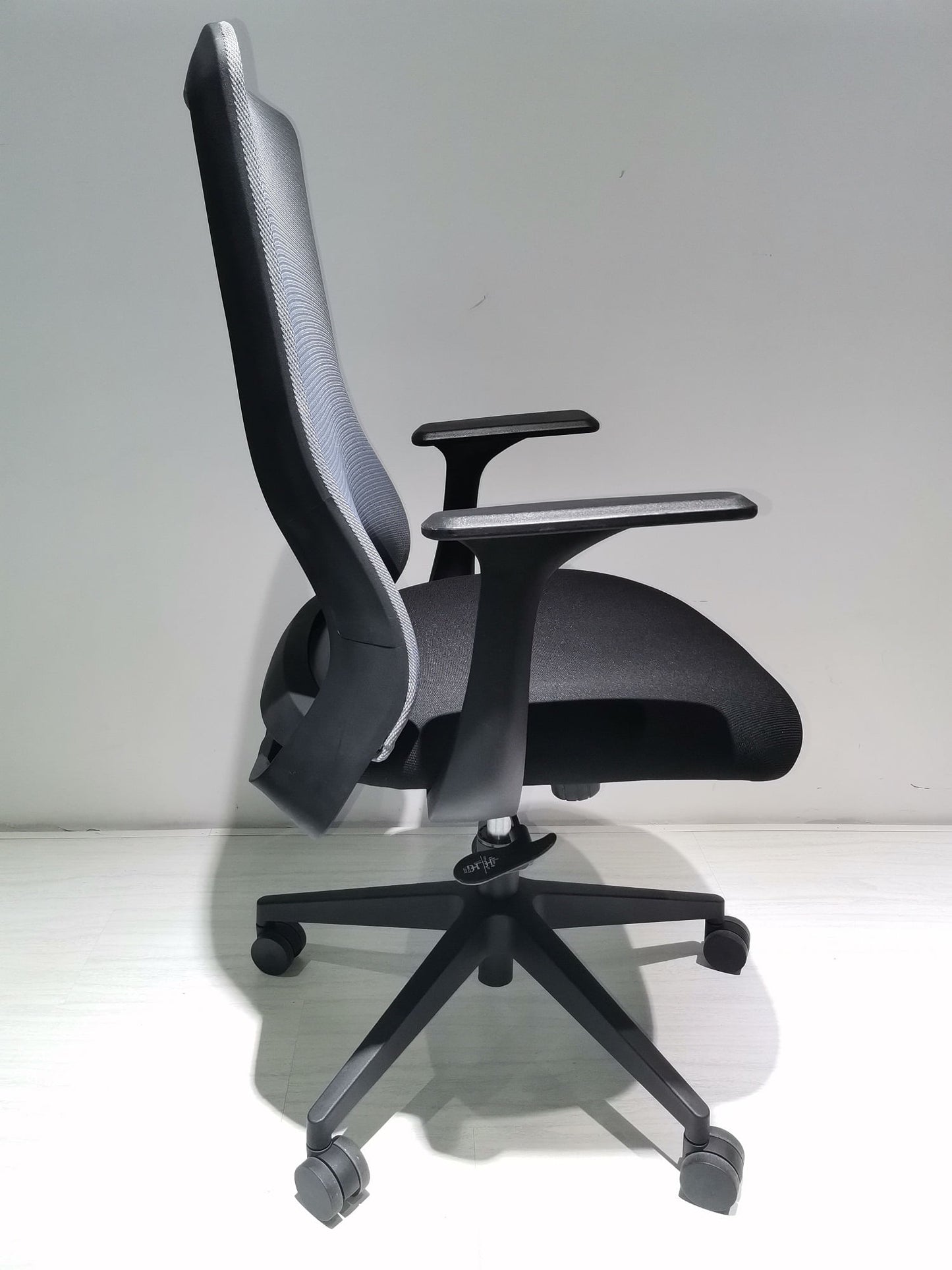 Silla Escritorio Megan Negro Gris