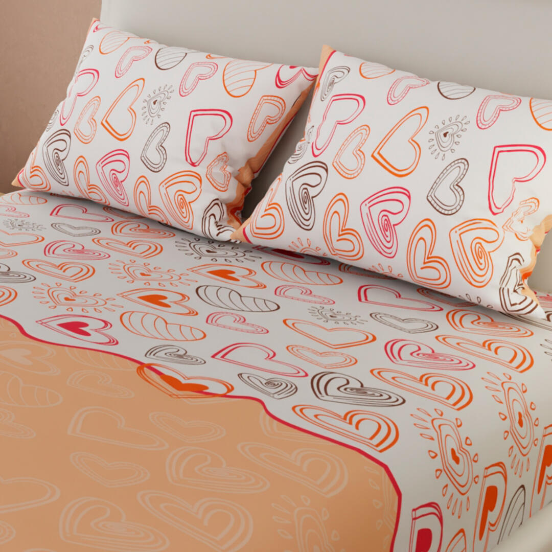 Sábana Ajustable Estampado De Corazones Fondo Naranja Claro Y Blanco Práctica