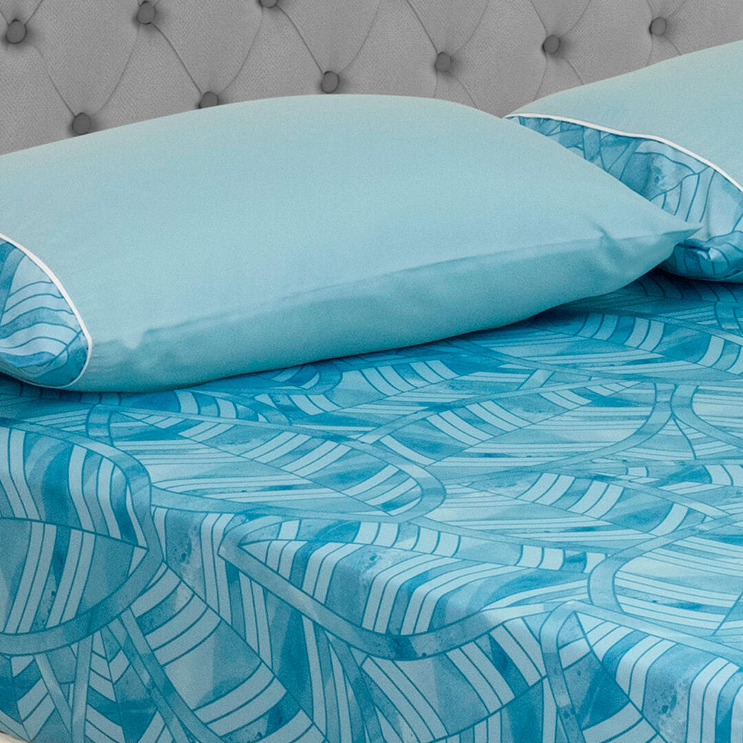 Sabana Ajustable Linea Barcelona Tallos De Arbol Fondo Azul Suave