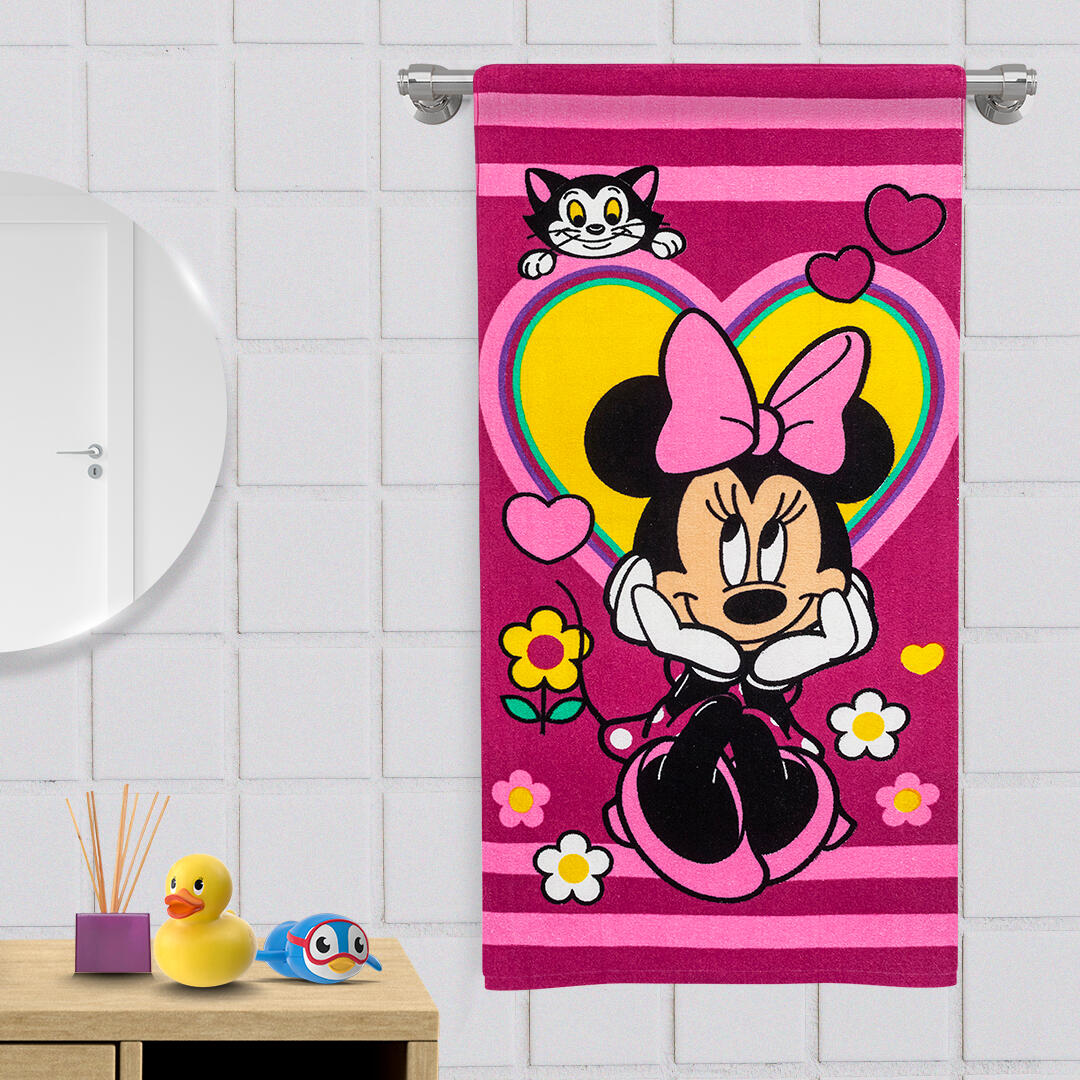 Toalla Infantil 320 Gramos Minnie Corazón Amarillo Fondo Rosado