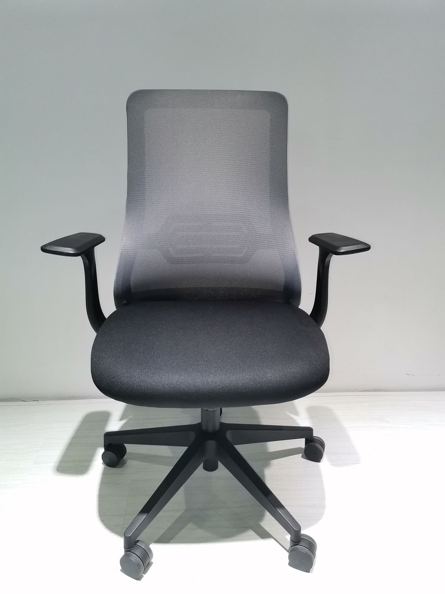 Silla Escritorio Megan Negro Gris