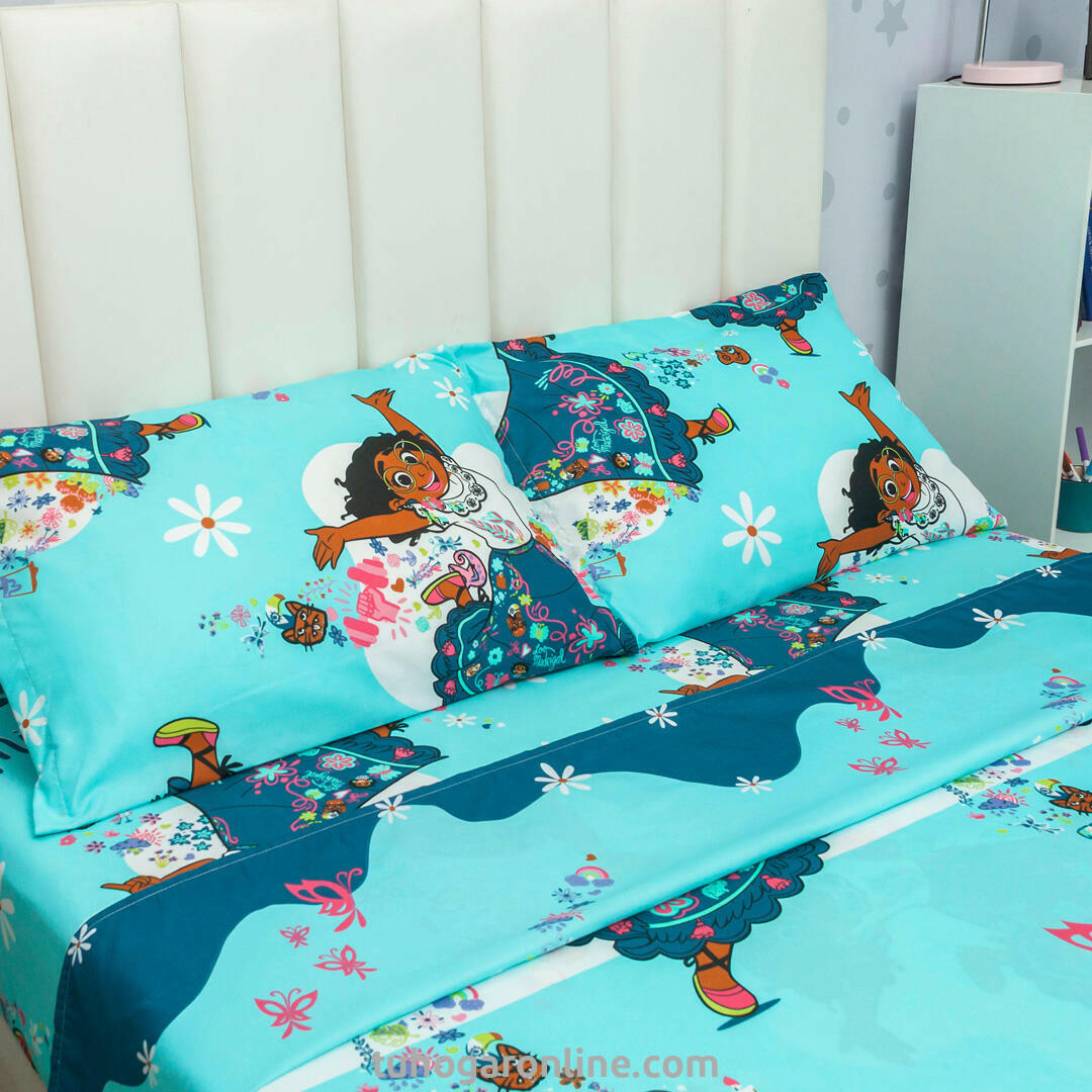 Juego De Sábana Con Cortinas Cama Semidoble Disney Encanto Mirabel Celeste Estampados Animados