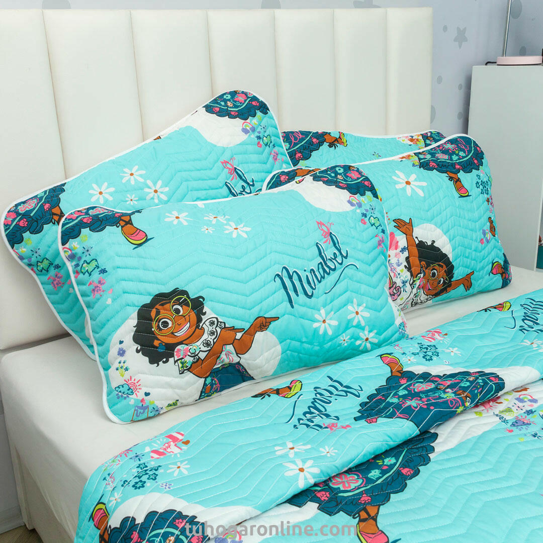 Cubrelecho Prensado Cama Doble Disney Encanto Mirabel Celeste Estampados Animados