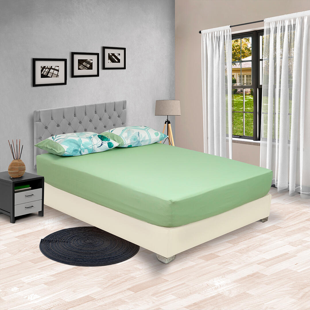 Sabana Ajustable Linea Barcelona Fundas De Flores Fondo Verde Suave
