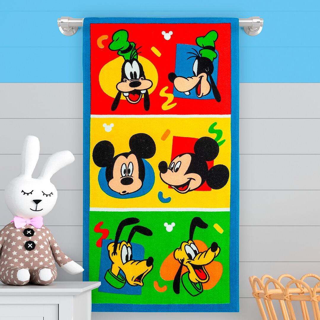 Toalla Infantil 320 Gramos Mickey  Pluto Goofy