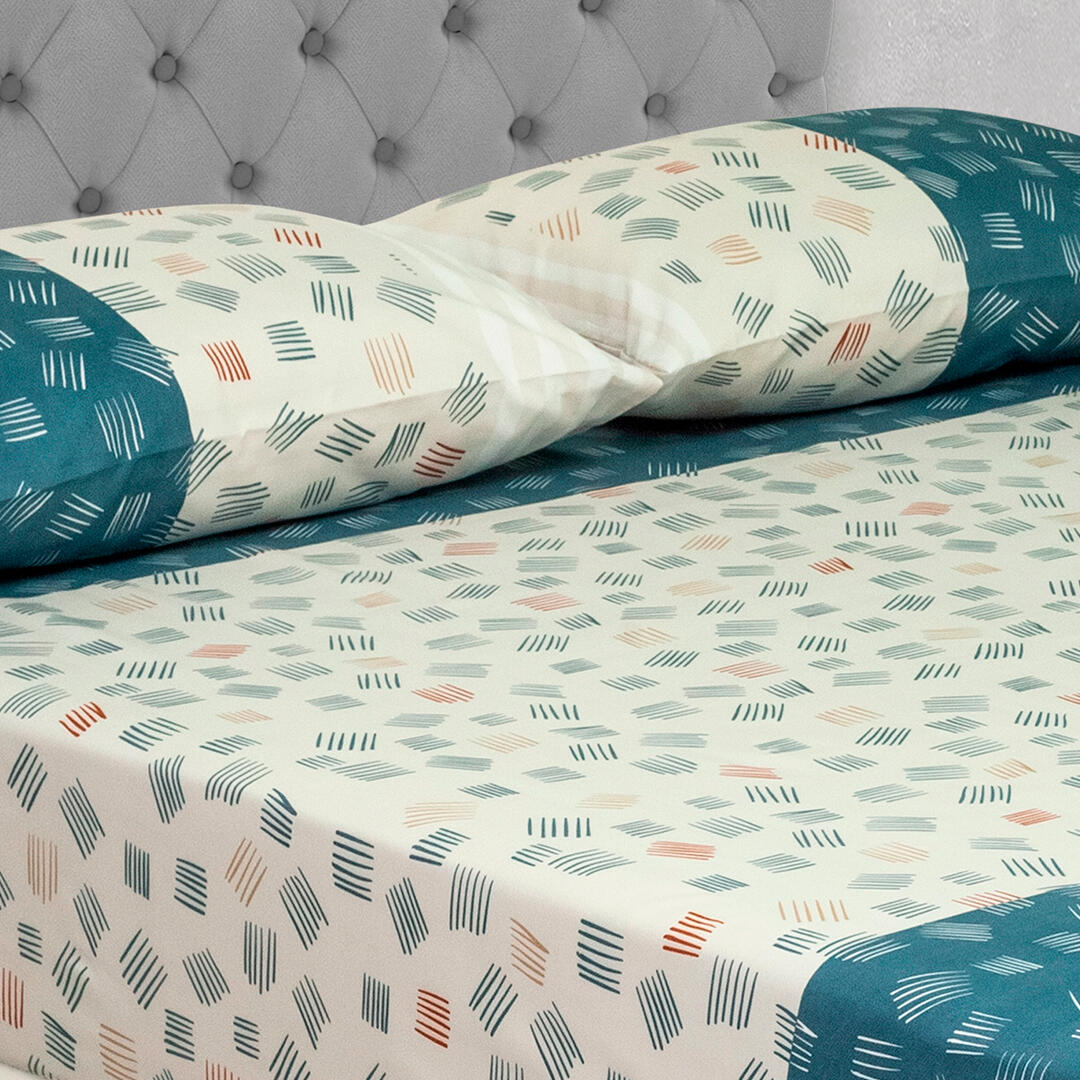 Sabana Semijuego Style Cuadrados En  Lineas Azules Rojas En Fondo Crema Con Franjas Azules