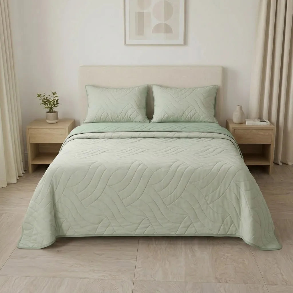 Cubrelecho Doble Faz Termosellado Básico Verde Y Beige De Lujo