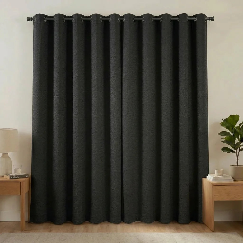 Cortina Black Out Anti-Luz Baltica Negra