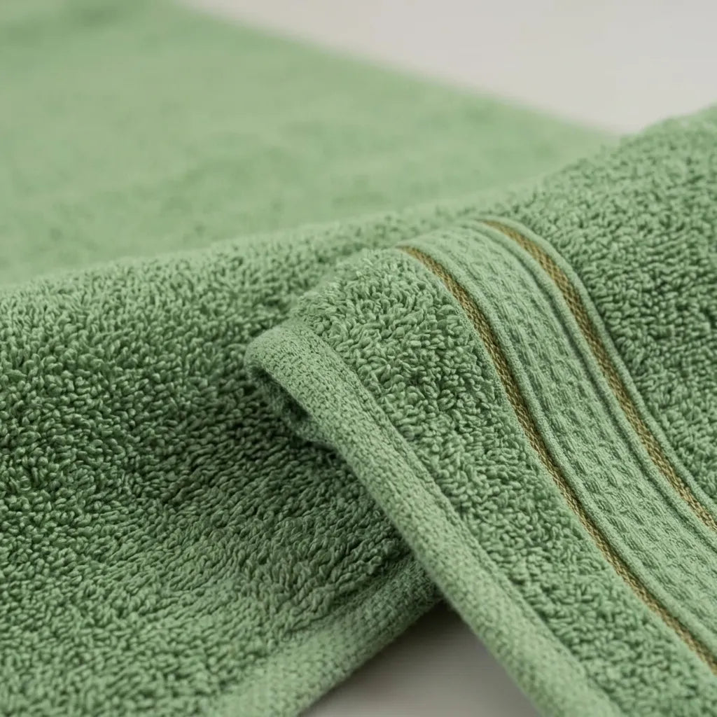 Toalla Senda 550G Verde Loden