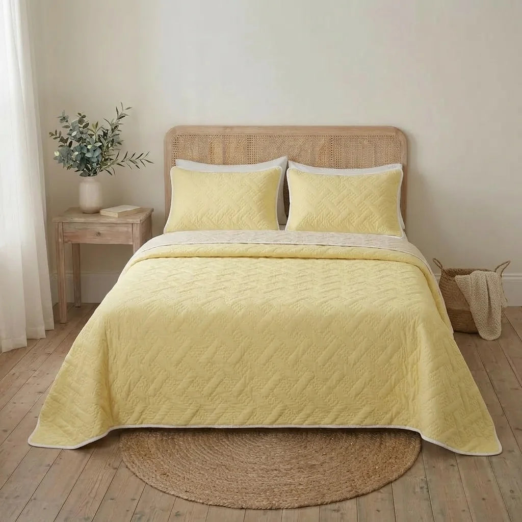 Cubrelecho Termosellado Cotton Sense Solo Fondo Amarillo