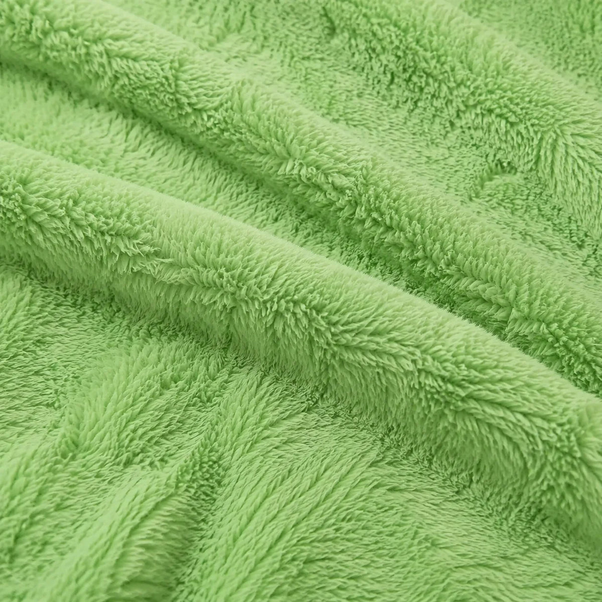 Cobija Piel De Durazno Verde Lima
