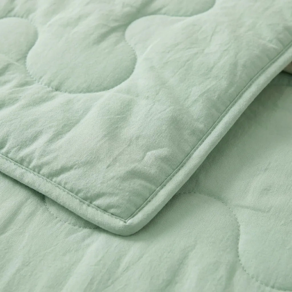 Cubrelecho Acolchado Cotton Sense Solo Fondo Verde -Beige