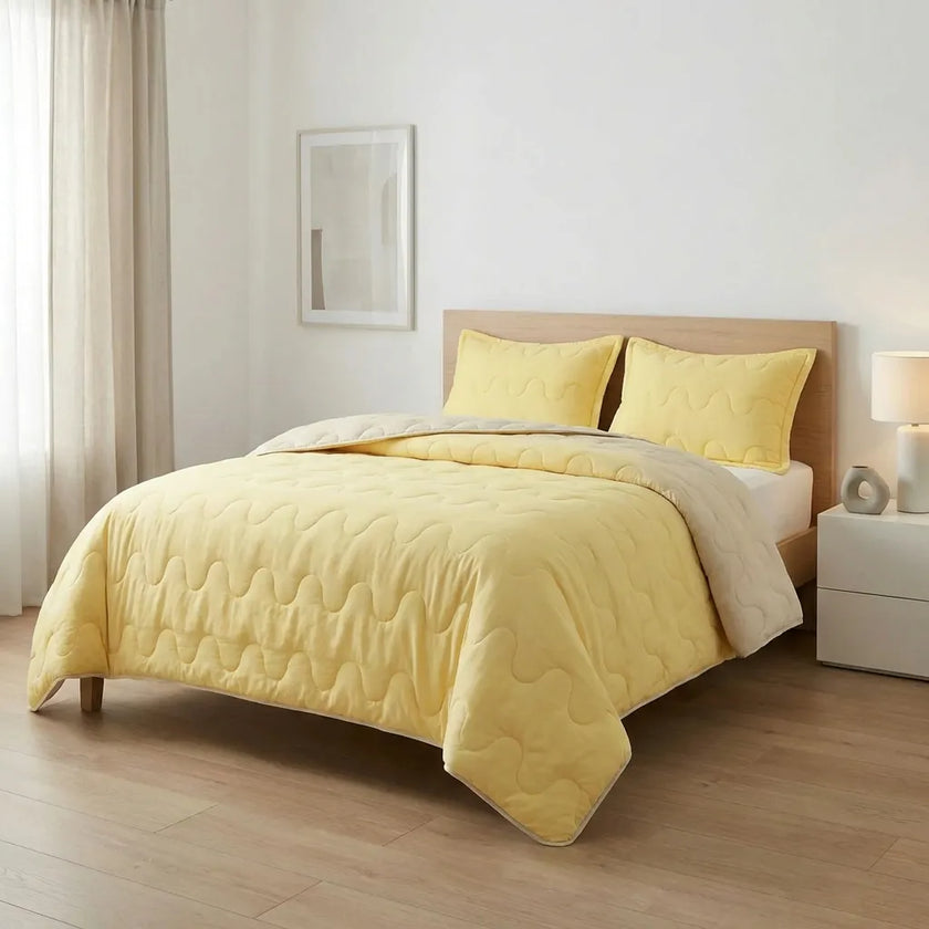 Cubrelecho Acolchado Cotton Sense Solo Fondo Amarillo -Beige