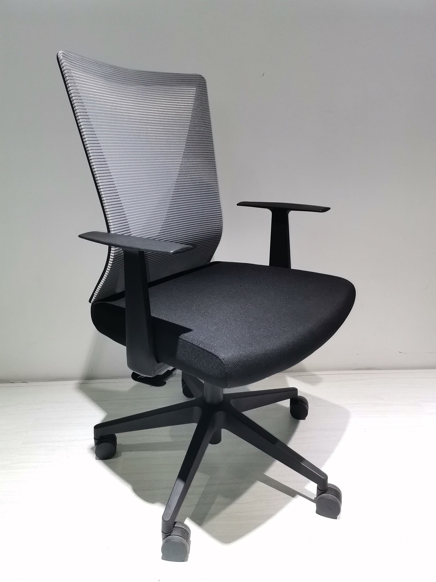 Silla Escritorio Cox Negro Gris